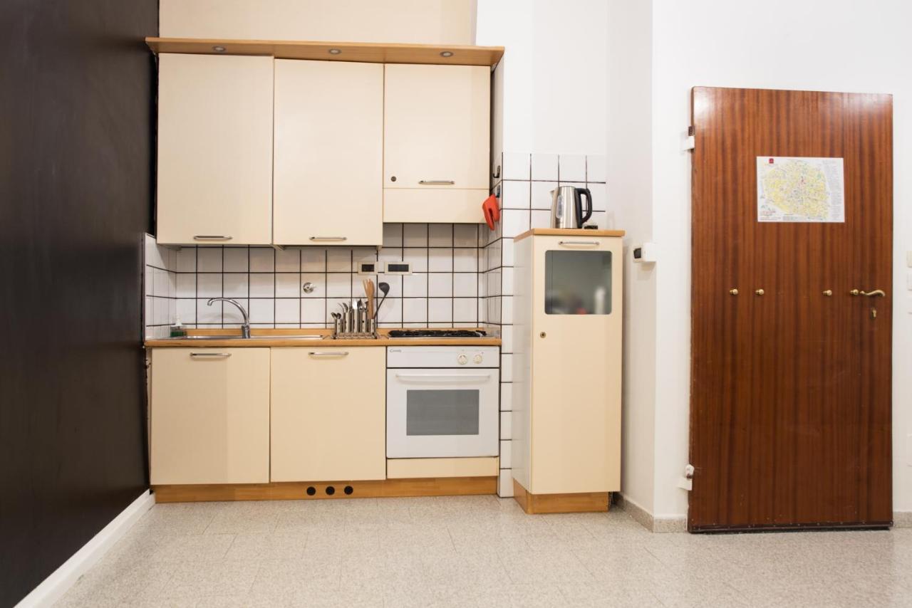 Apartamento 8- Tourist House Bologna - Light House - Self Check-In Exterior foto