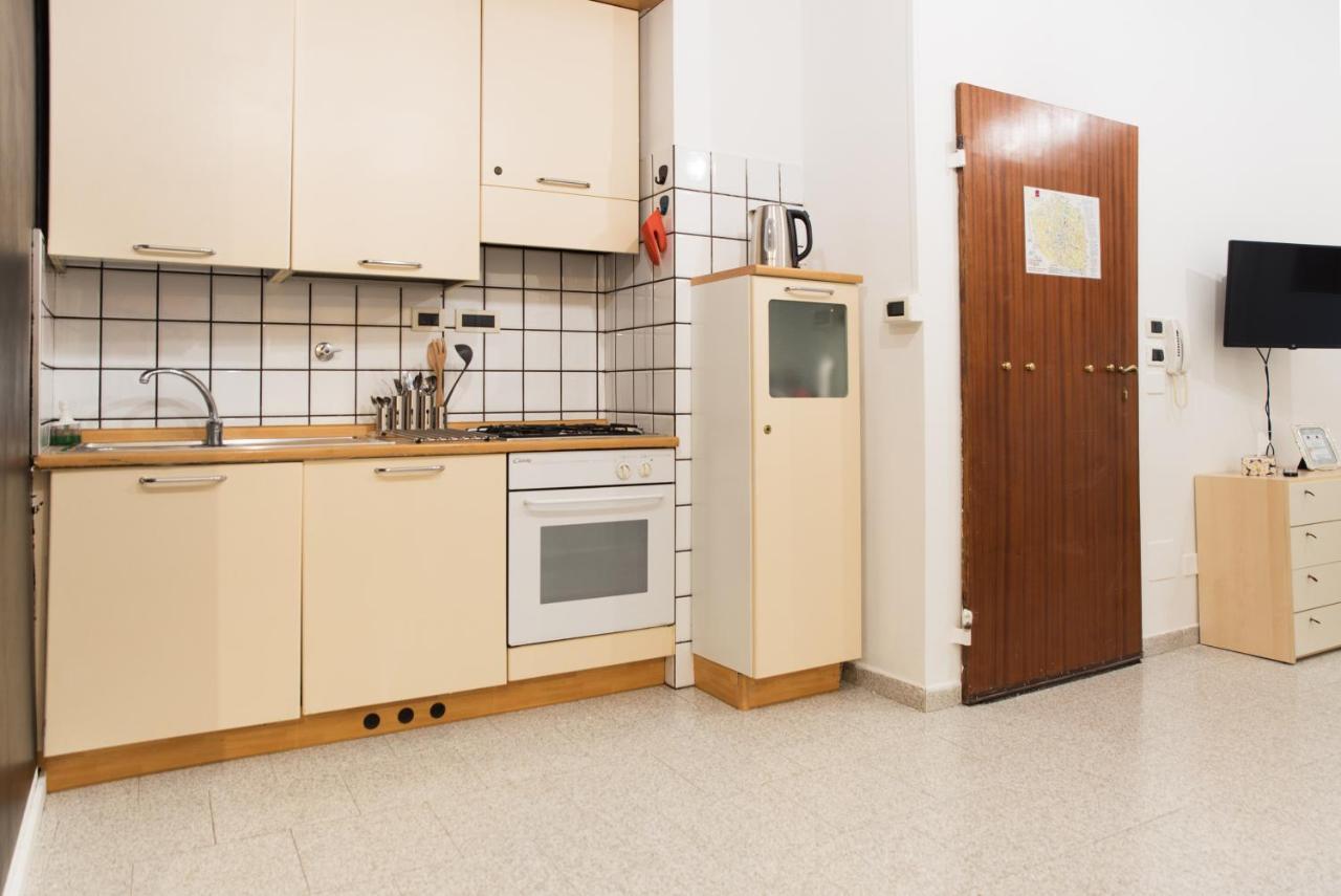 Apartamento 8- Tourist House Bologna - Light House - Self Check-In Exterior foto