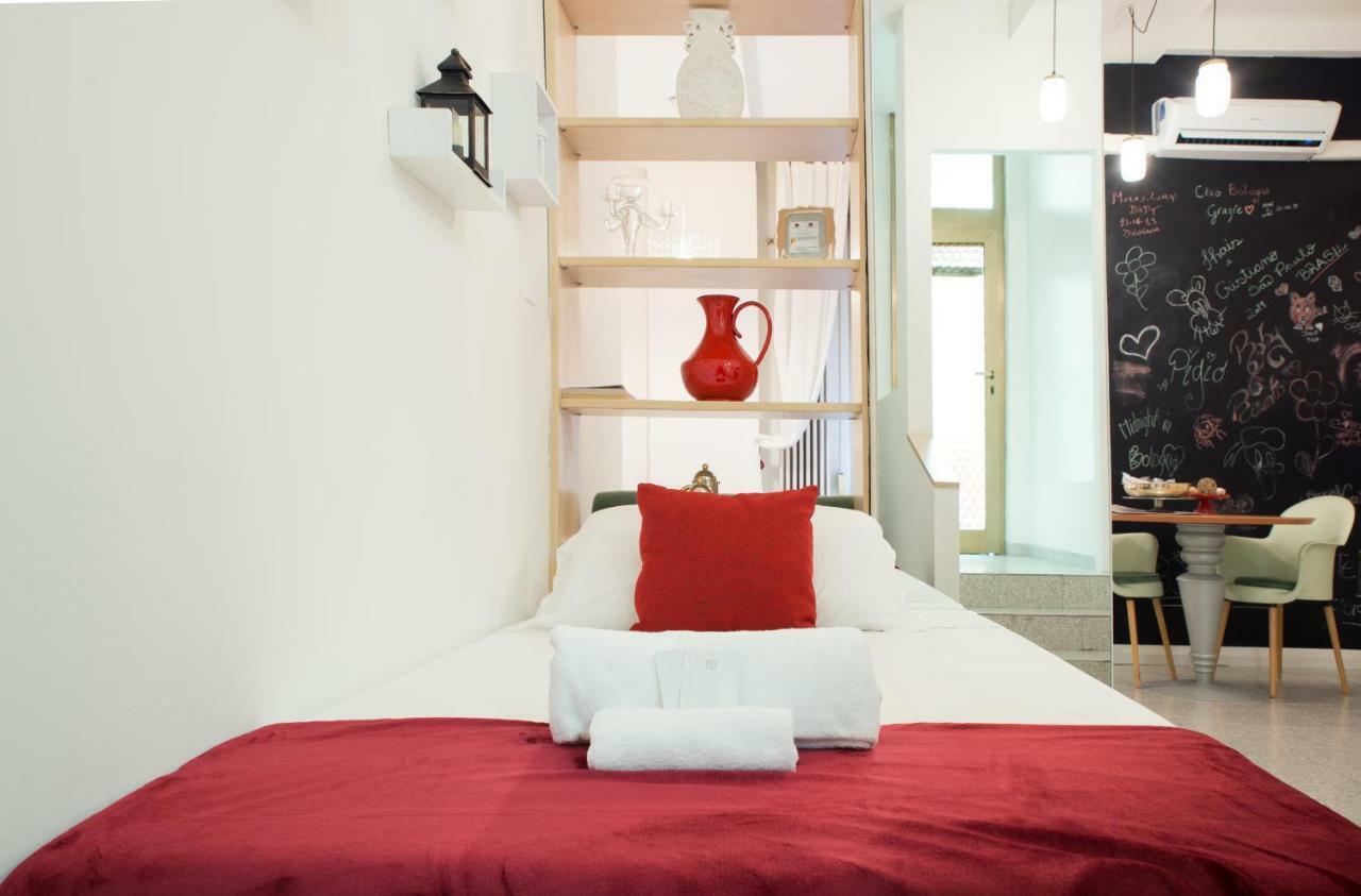 Apartamento 8- Tourist House Bologna - Light House - Self Check-In Exterior foto